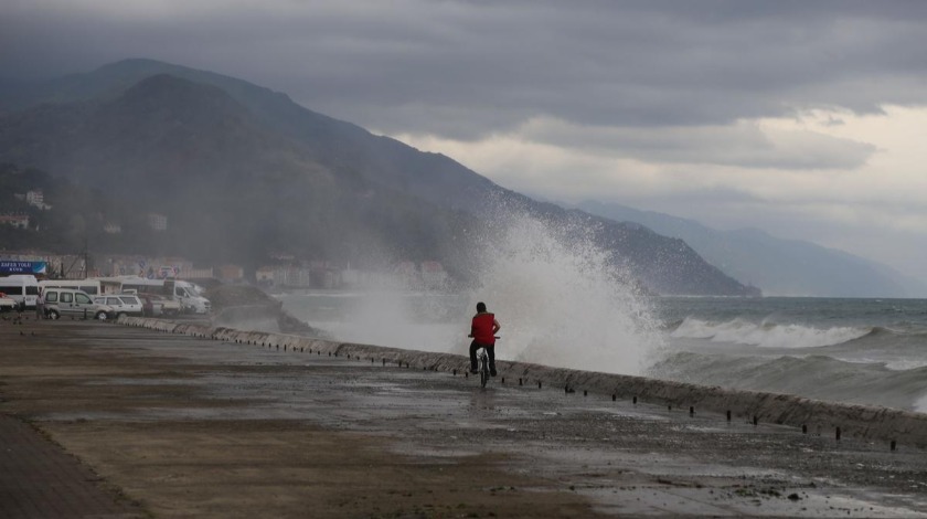 Hızı 80 KM'yi bulacak! Meteoroloji'den uyarı!