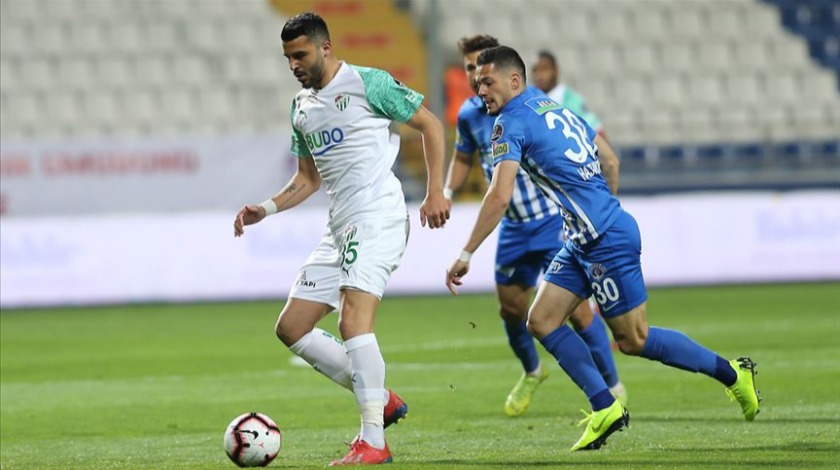 Kasımpaşa ile Bursaspor berabere kaldı