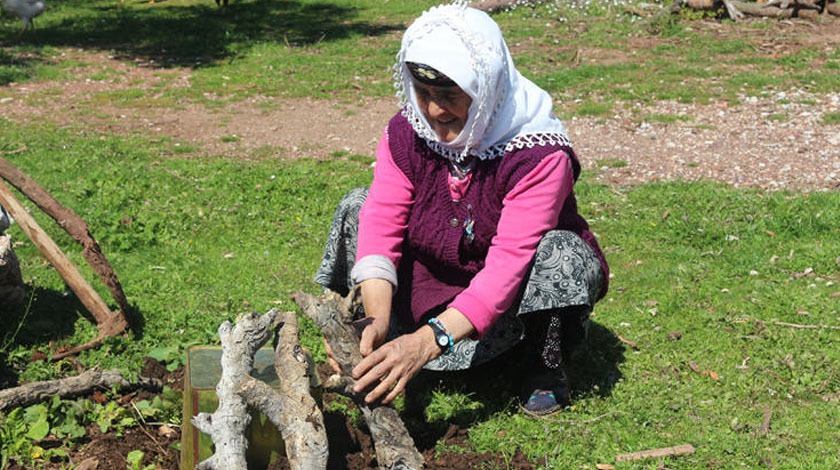 54 yıldır aynı işi yapıyor! Kilosunu 200 liradan satıyor