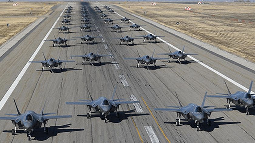 130 adet F-35 getirildi! ABD Türkiye’yi kuşatıyor