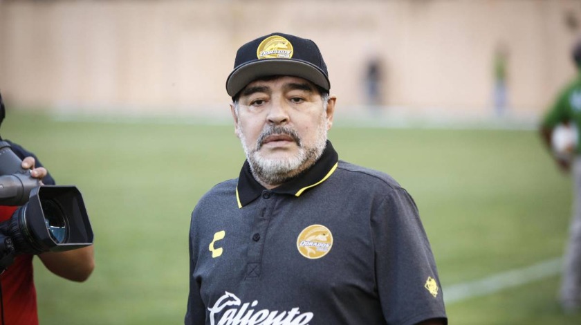 Maradona'dan Maduro'ya flaş çağrı