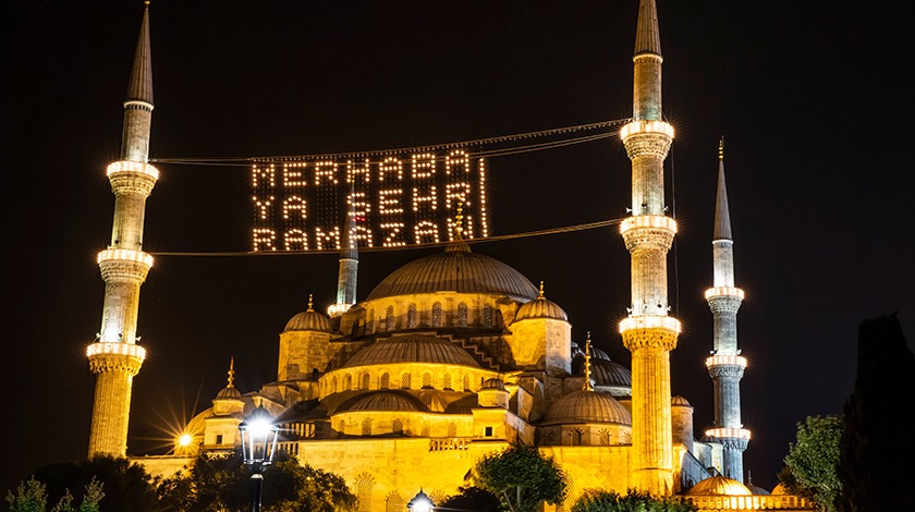 İstanbul'da iftar saat kaçta açılacak? 8 Mayıs iftar vakitleri