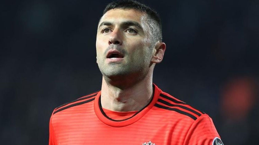 Maç bitti ayrılığı açıkladı! Burak Yılmaz...