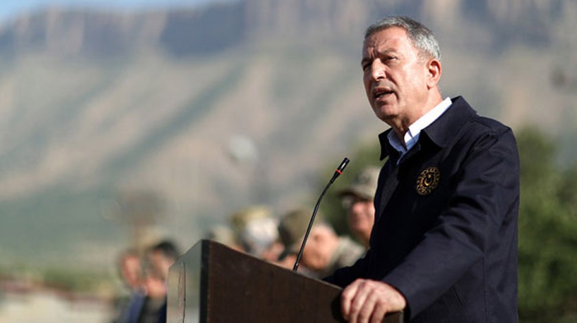 Hulusi Akar'dan sert tepki: Kimsenin haddi değil