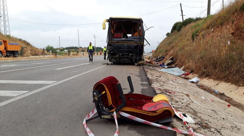 Bandırma'da feci kaza! Çok sayıda ölü ve yaralılar var