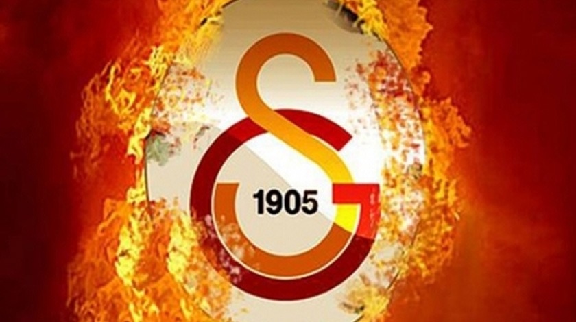 Galatasaray'a eski başkandan şok!