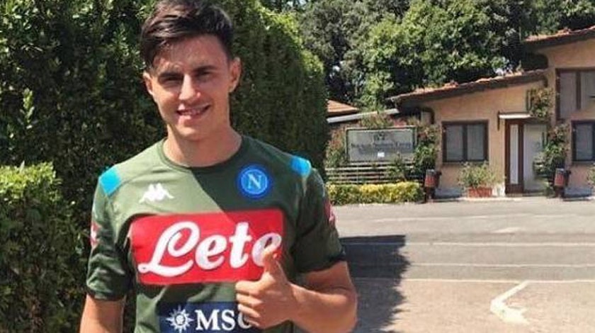 Eljif Elmas Napoli formasını giydi