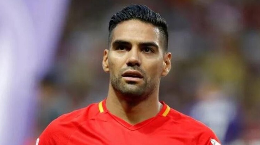 Resmi açıklama geldi! Falcao...