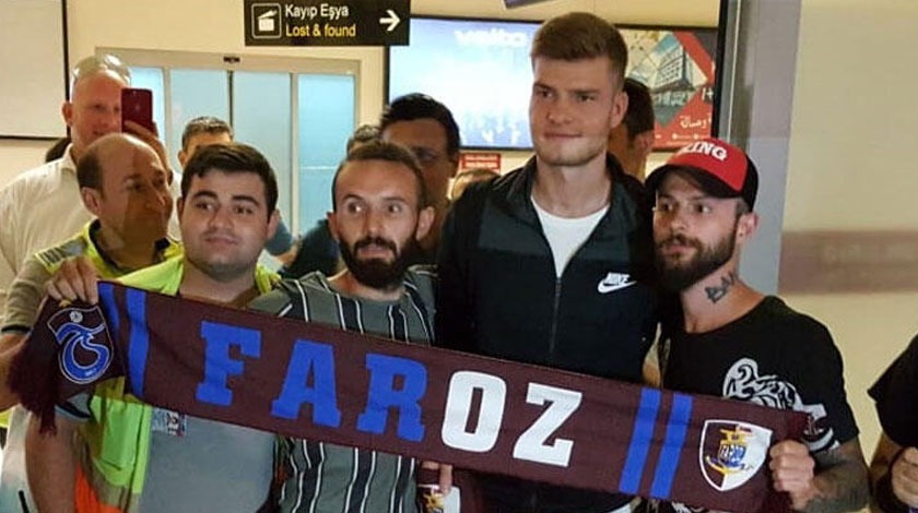 Trabzonspor yeni forveti KAP'a bildirdi