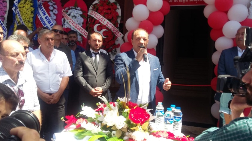 MHP’den İspir’de görkemli açılış