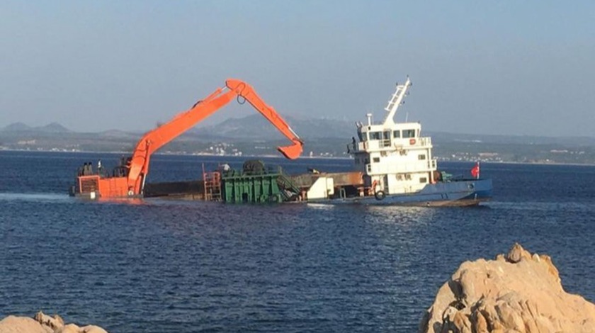 Sıcak gelişme! Türk gemisinden Bozcaada açıklarında imdat çağrısı