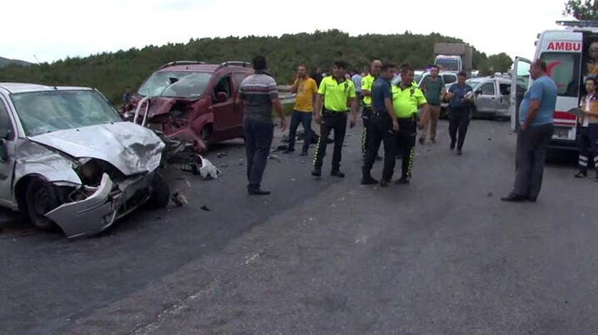 Beykoz'da feci kaza: Ölü ve yaralılar var