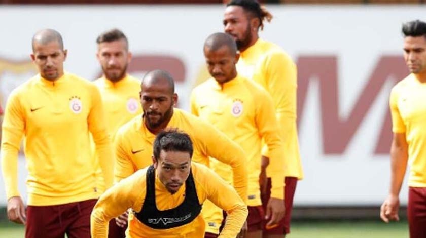 Galatasaray'da 3 yıldız isim yok