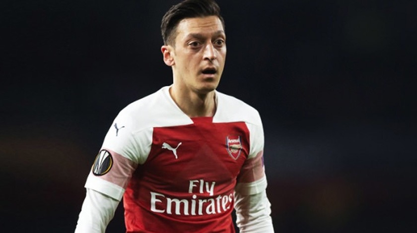 Mesut'tan Almanlara: Saygı duysunlar