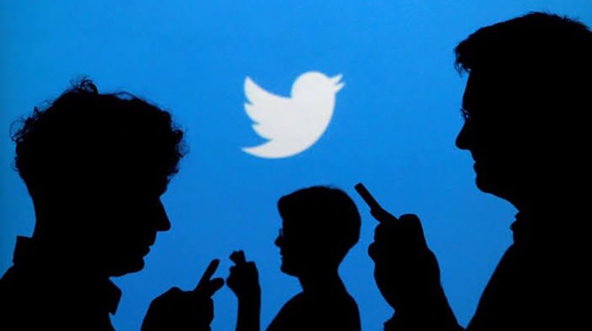 Twitter'da yanıt gizleme dönemi