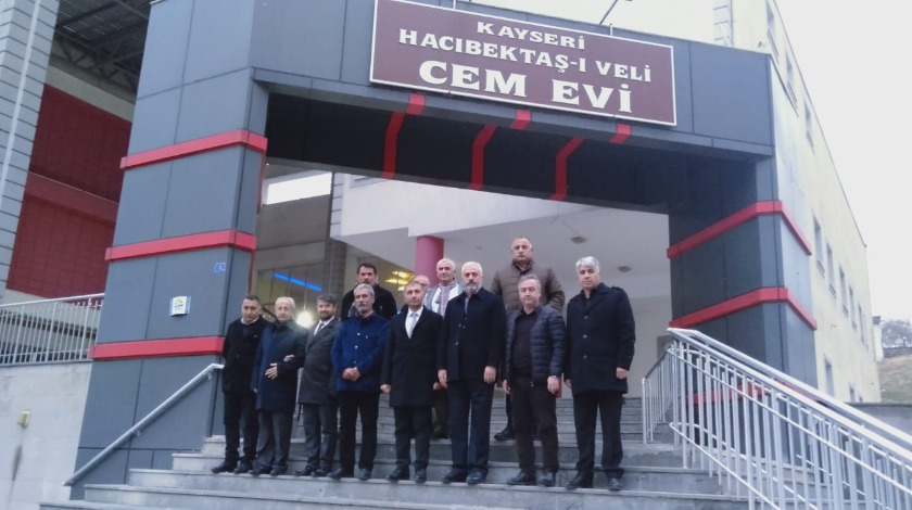 Sarız Belediye Başkanı Baki Bayrak Kayseri’de Cem Evini ziyaret etti