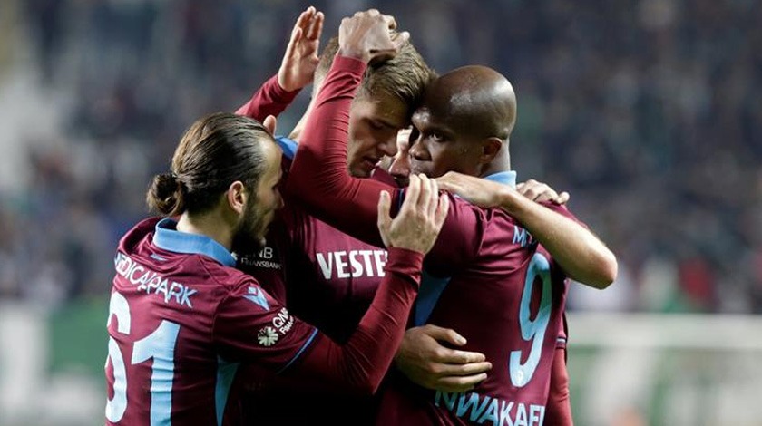 Trabzon'a Konya'da tek gol yetti