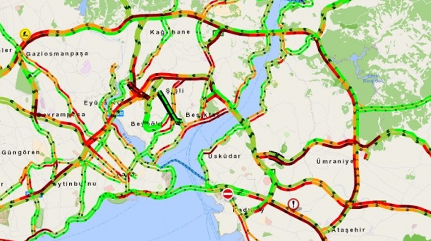 FSM'de kaza! Trafikte yoğunluk