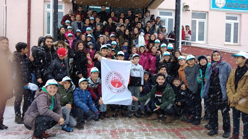 MHP’li Köse belediyesi öğrencilerin yüzünü güldürdü