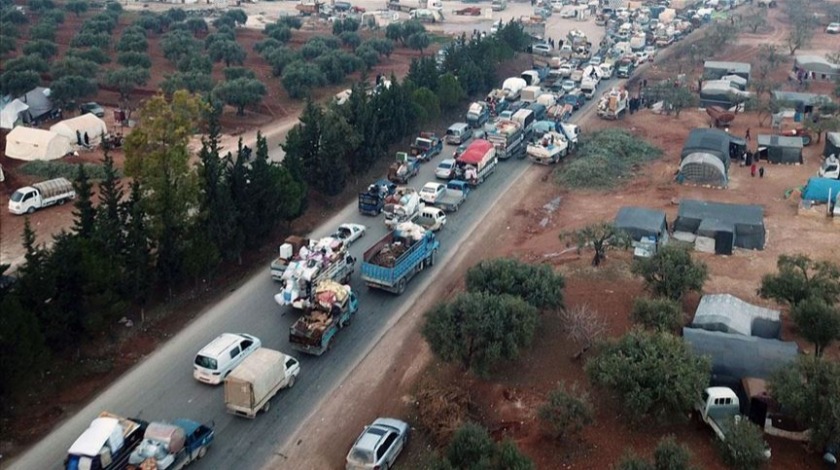 Türkiye sınırı yakınına 20 bin sivil daha göç etti