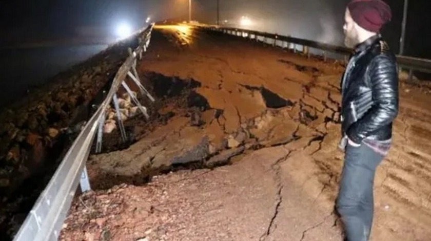 Bahadır Barajı'nda çatlama meydana geldi! 4 köyde okullar tatil