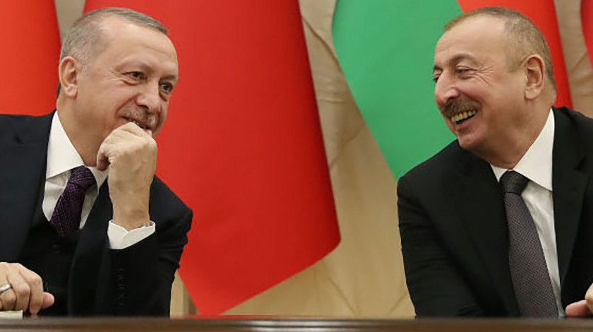 İlham Aliyev bombayı patlattı: Türkiye ile bunu görüşüyoruz