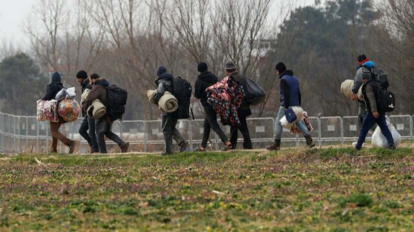 Bakanlık  açıkladı! İşte Edirne'den Yunanistan'a geçen göçmen sayısı