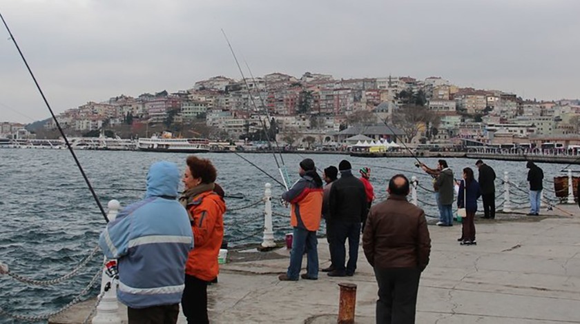 Görüntüler büyük tepki çekmişti! Balık tutmak yasaklandı