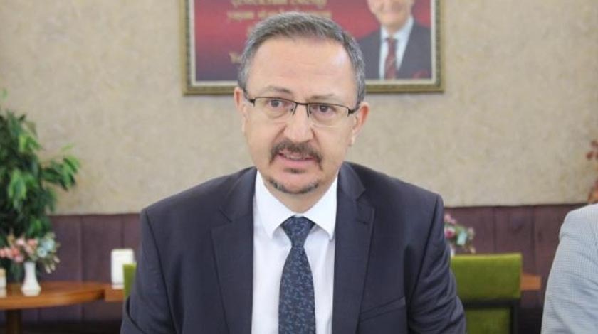 Prof. Dr. Ahmet Tevfik Sünter halk sağlığı alanında uzmandır