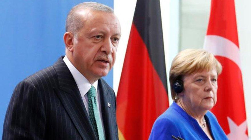 Cumhurbaşkanı Erdoğan ile Merkel'den önemli görüşme