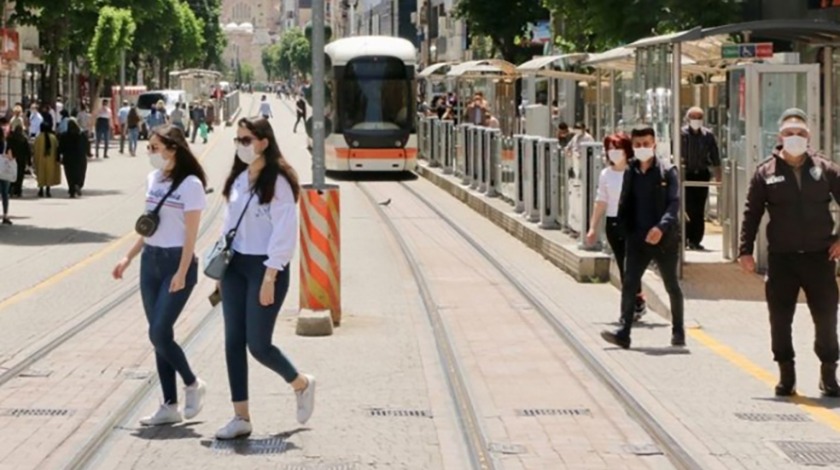 Eskişehir'de maske kullanımı zorunluluğu