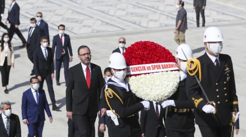 Kurtuluş yolculuğunun 101. yılı! Anıtkabir'de sosyal mesafeli tören