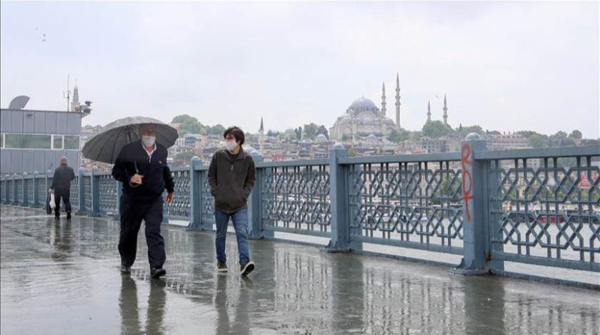 Üç il için maske takmak zorunlu oldu