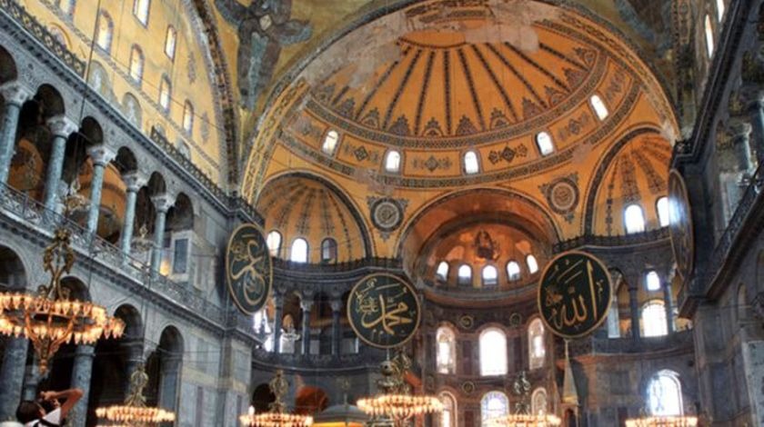 Yunanistan'dan küstah Ayasofya açıklaması