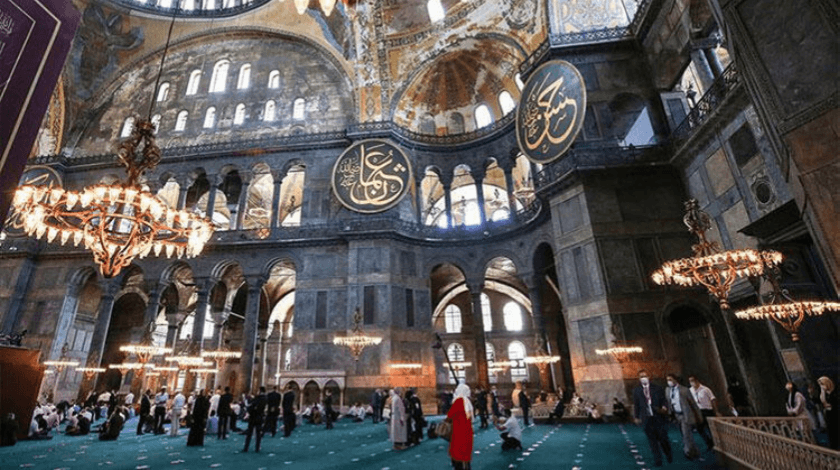 İran'da Ayasofya yorumu: 'Yüzyılın en önemli olaylarından biri'