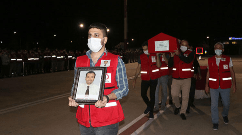 Şehit olan Türk Kızılay personelinin cenazesi memleketine uğurlandı