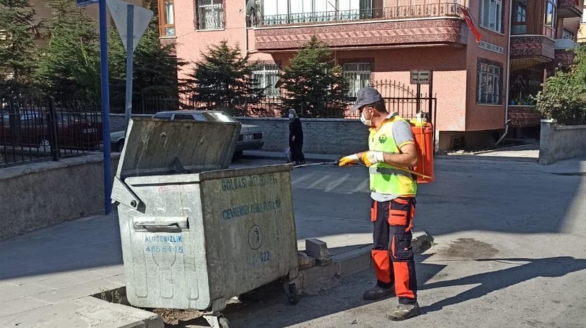 Gölbaşı Belediyesi temizlik ve dezenfekte çalışmalarına devam ediyor…