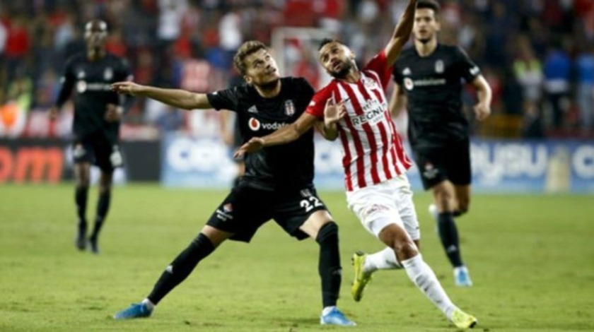 Süper Lig ekibinde koronavirüs şoku!