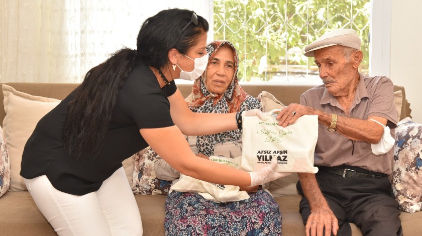 Toroslar'da yaşlılar unutulmadı