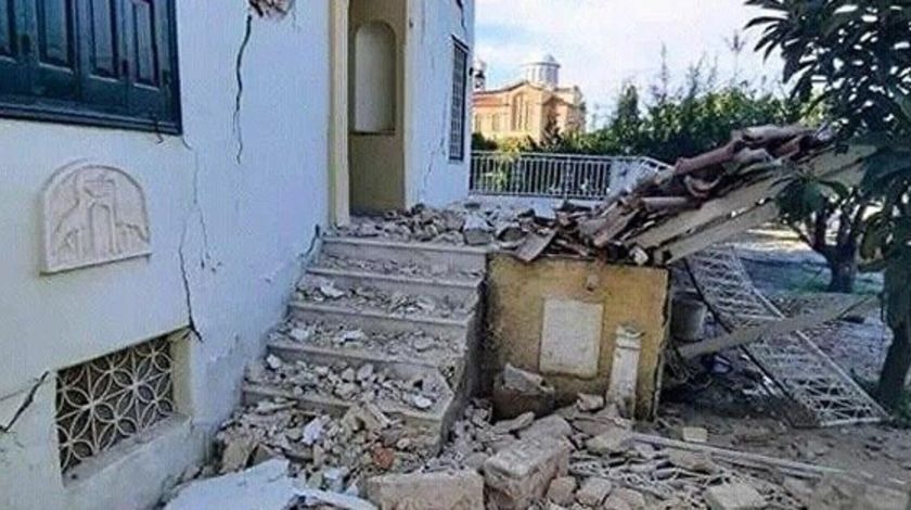 Deprem sonrası Yunan adasından ilk görüntüler