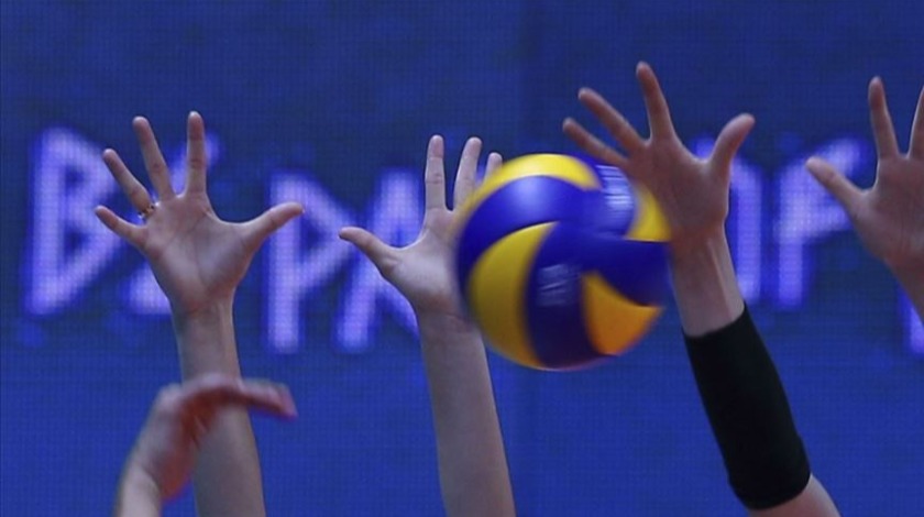 İzmir'deki voleybol maçları ertelendi