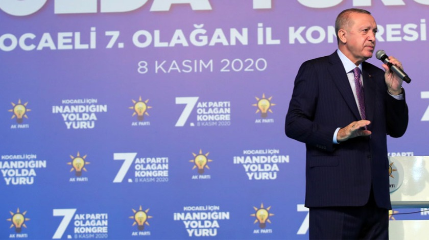 'Azerbaycanlı kardeşlerimizin Şuşa zaferini tebrik ediyorum'