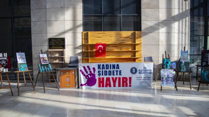 Kütahya'da 'Kadına Şiddete Hayır' standı açıldı