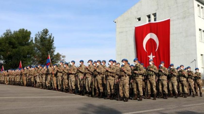 Mehmetçik'ten düşmanı titreten komando marş