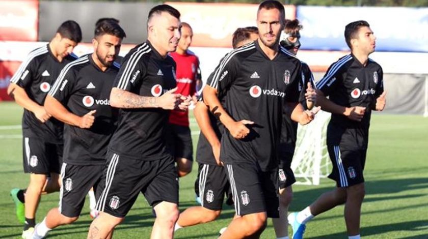 Beşiktaş'tan ayrıldı, istenmeyen adam oldu