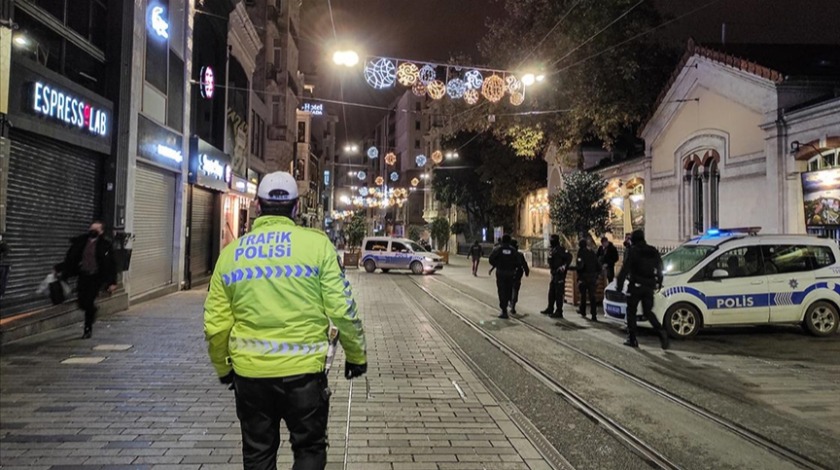 Sokağa çıkma kısıtlaması başladı!