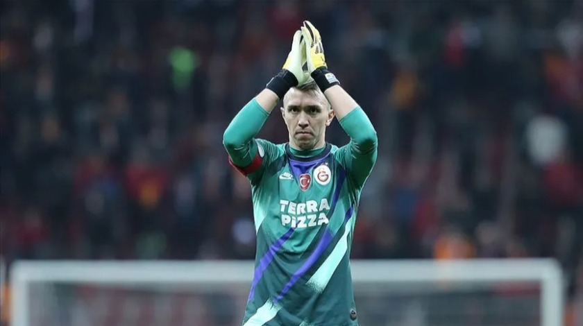 Galatasaray'da Muslera sevinci! Dönüş maçı belli oldu