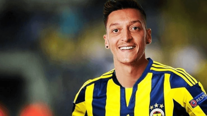 Fenerbahçe Mesut Özil transferini KAP'a bildirdi