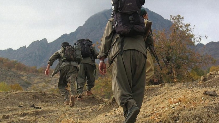 İletişimleri kesilen PKK'lı teröristler tek tek kaçıp teslim oluyor