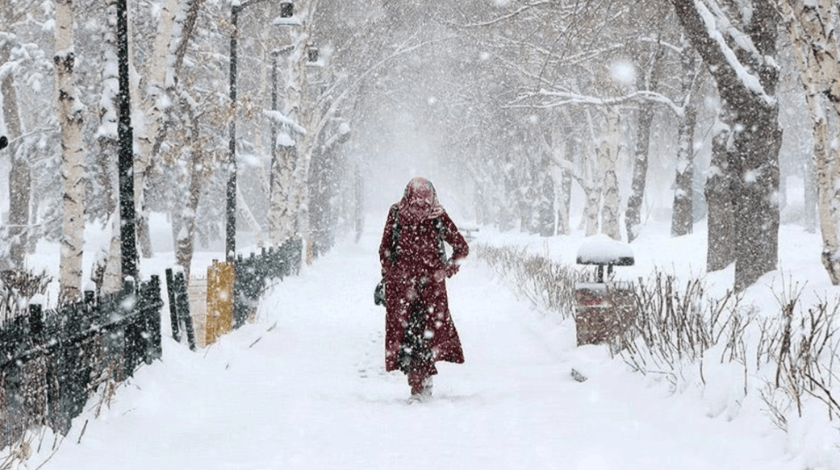 İstanbul'da eğitime kar engeli